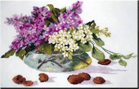 Сирень и орехи